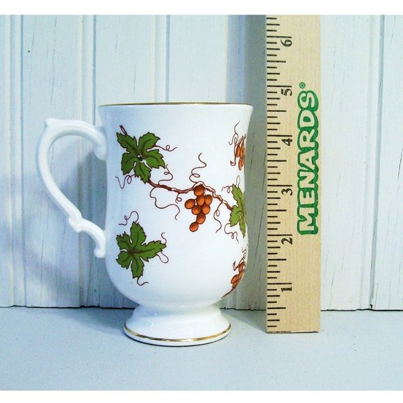 Royal Victoria Tea Coffee Cup Mug Bone China Grapes Grapevine Gold Trim - Picture 7 of 7